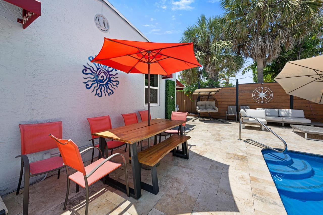 Palms Retreat! Giant Heated Pool-Hottub-Firepit-5Min2Beach-Pets-Ev Chgr Форт Лодърдейл Екстериор снимка