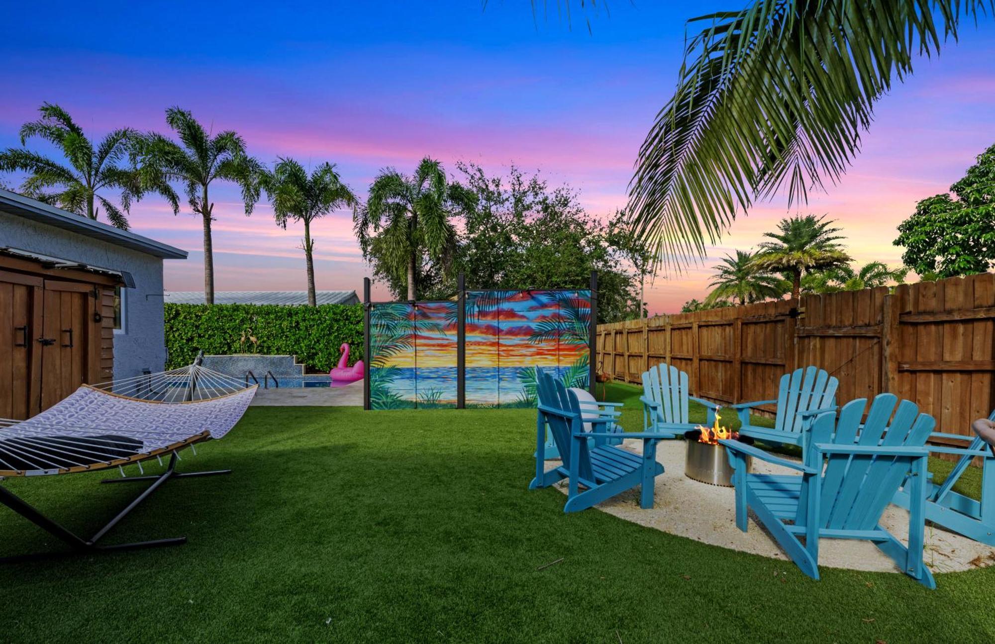 Palms Retreat! Giant Heated Pool-Hottub-Firepit-5Min2Beach-Pets-Ev Chgr Форт Лодърдейл Екстериор снимка
